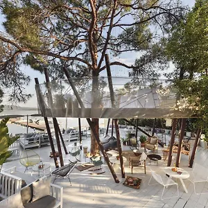 Ekies Senses Resort