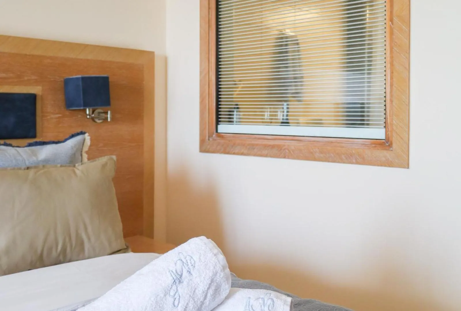Aegean Blue Beach Hotel Nea Kallikrateia 2*,